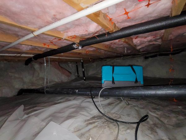 Crawl Space Water Remediation in Pensacola