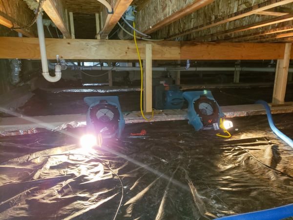 Crawlspace Water Removal in Pensacola